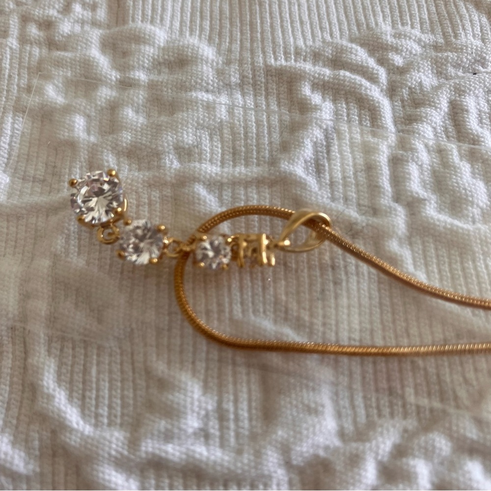 Landau Necklace and Drop Earrings set New